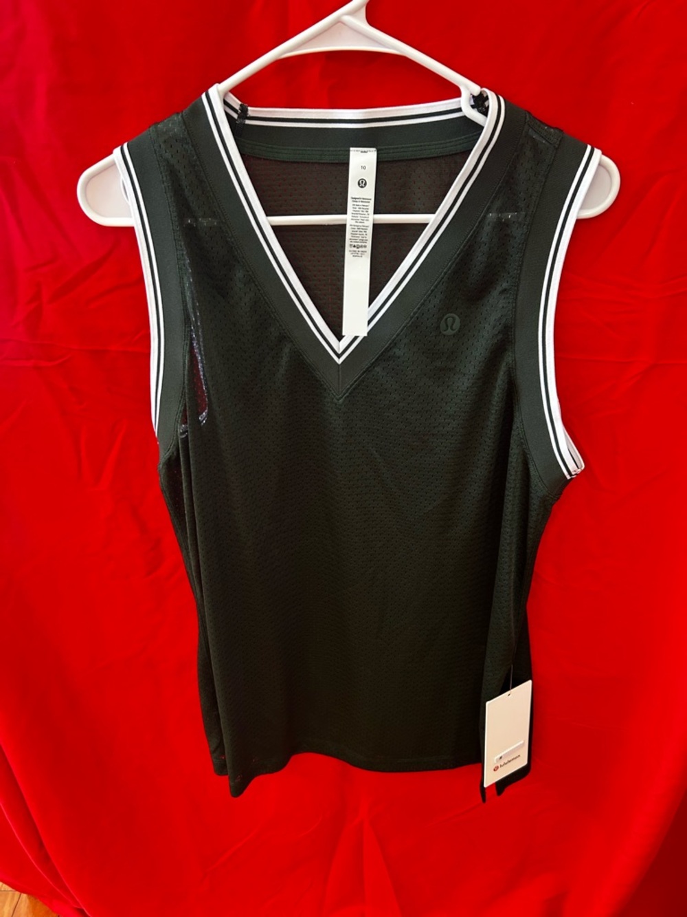 lululemon athletica Black V-Neck Mesh Athletic Tank with White Trim